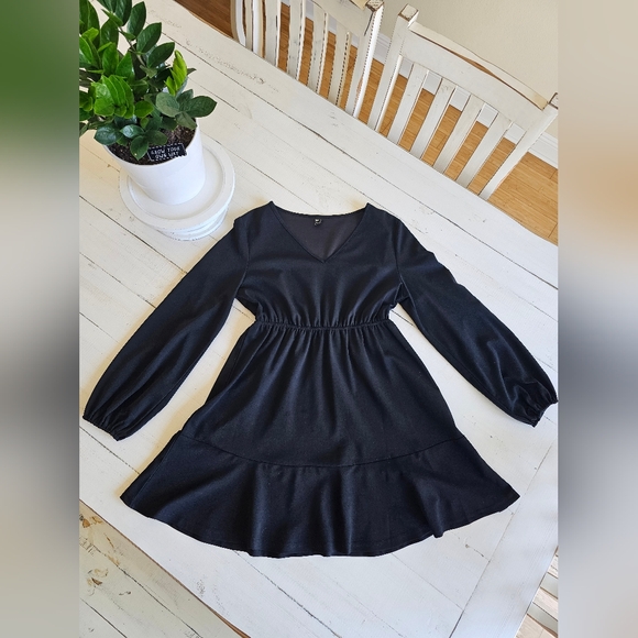 SHEIN Dresses & Skirts - Elegant Black Dress